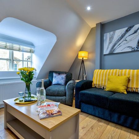 Stamford Central Stay - Stylish 2-Bed Apartment With Wifi Bagian luar foto
